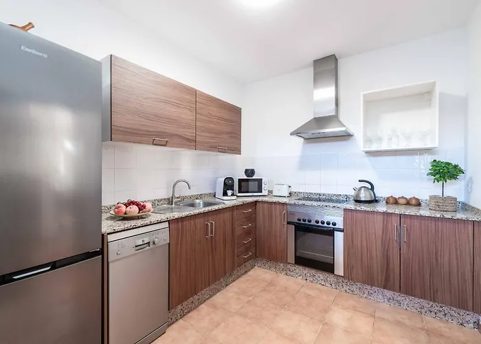 Bellisima Playa Blanca (Lanzarote)