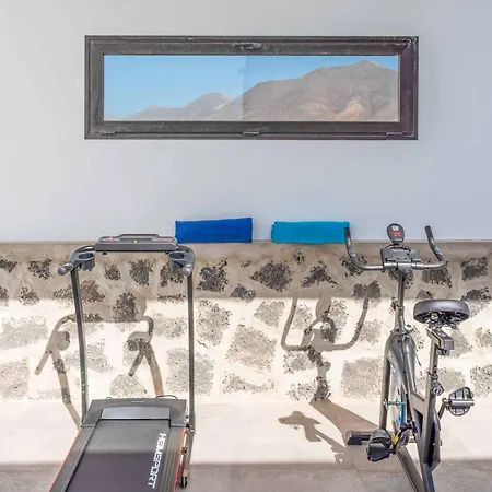 Bellisima فيلة بلايا بلانكا