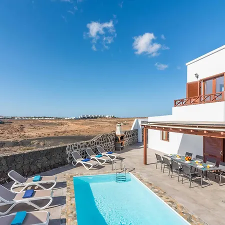 Bellisima بلايا بلانكا