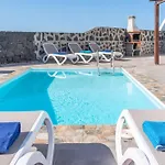 Villa Bellisima *