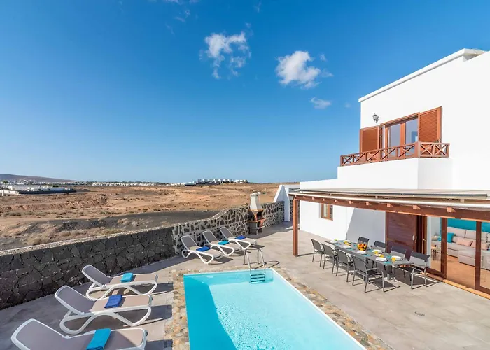 Bellisima بلايا بلانكا